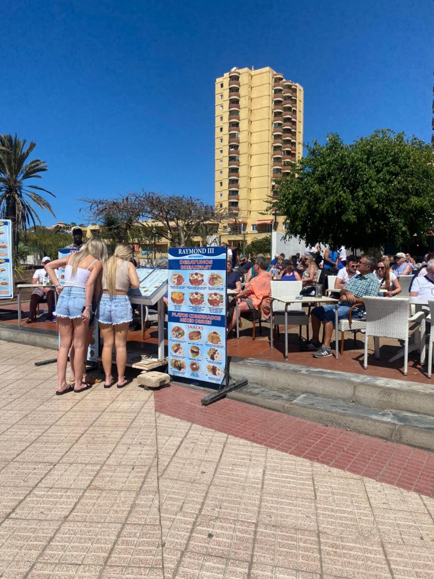 Appartamento Torres Del Sol Edificio Playa de las Americas  Esterno foto